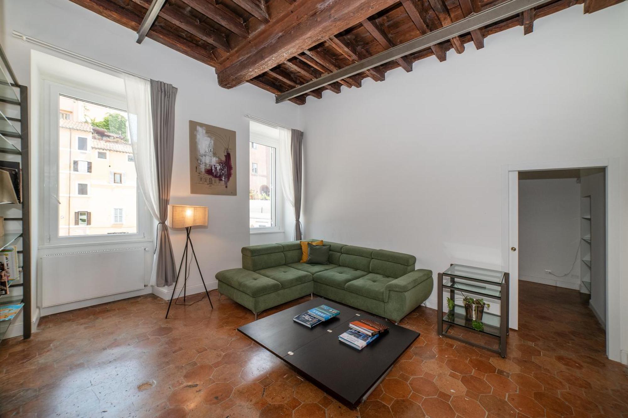 Apartment Campo De Fiori