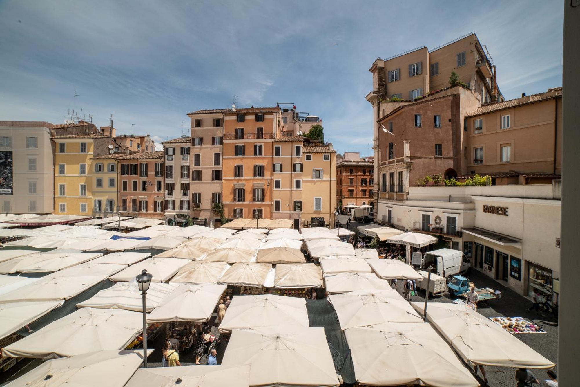 Campo De Fiori * Rome