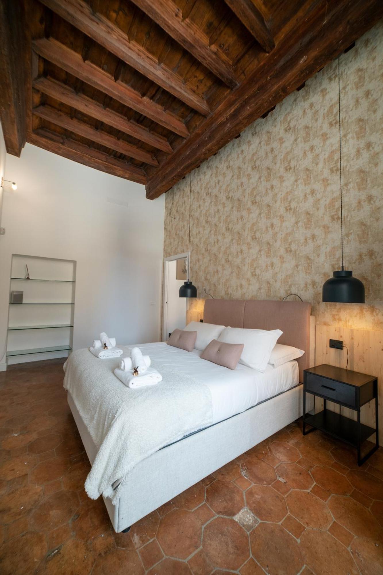 Campo De Fiori Apartment *
