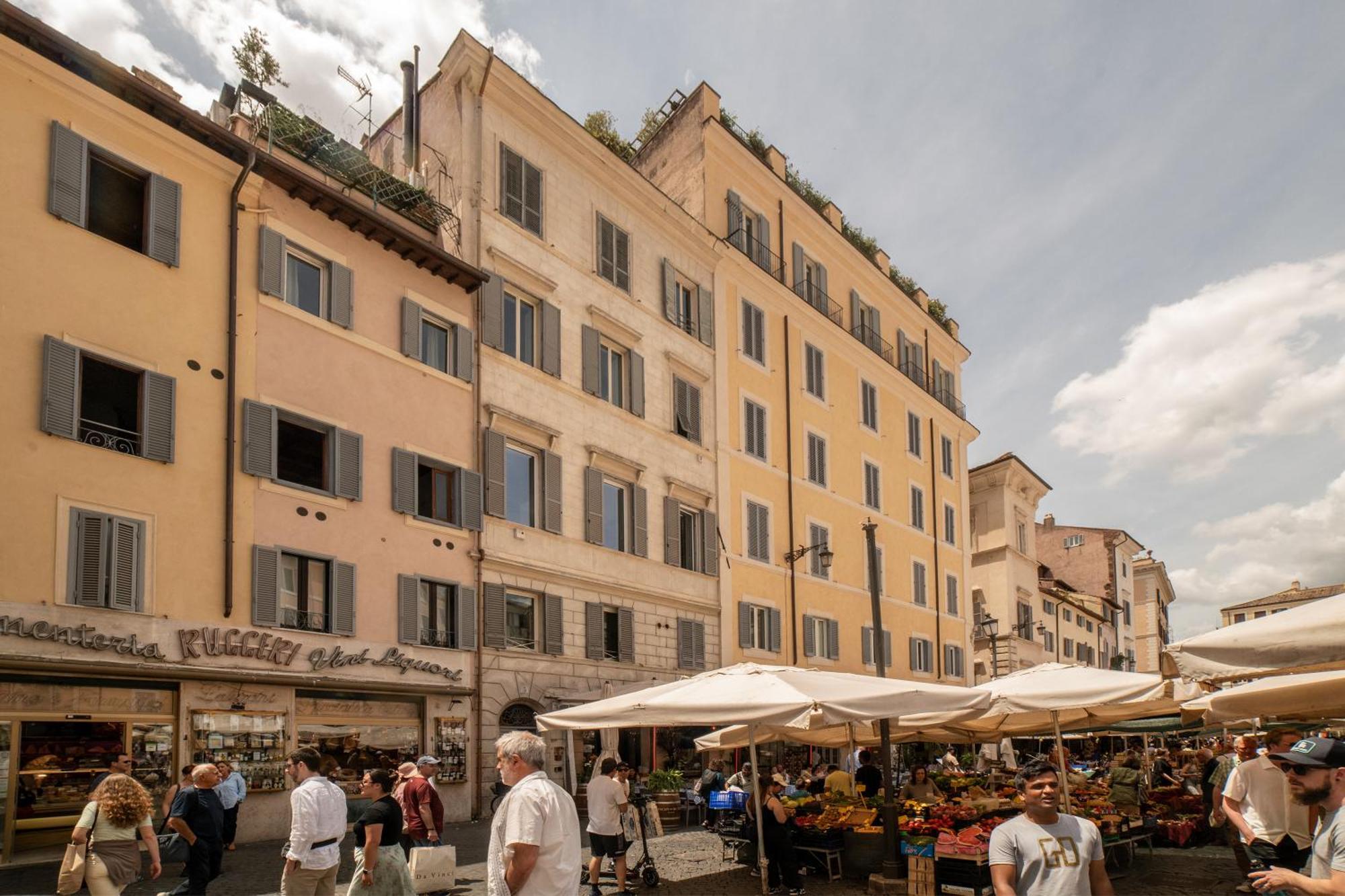 Apartment Campo De Fiori Rome